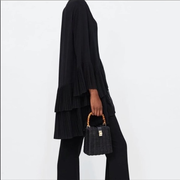 Zara Bags Nwt Zara Black Woven Crossbody Bag Poshmark